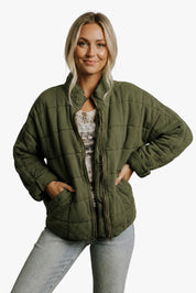 Women's Oversized Quilted Jacket with Zip-Up Front
